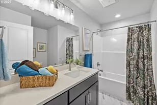 2477 NW 1st Dr, Gresham, OR 97030 - Photo 28