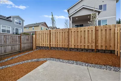 2477 NW 1st Dr, Gresham, OR 97030 - Photo 16