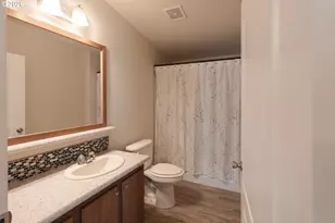 11520 SW Royal Villa Dr, Tigard, OR 97224 - Photo 18