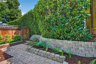 2926 SW Texas St, Portland, OR 97219 - Photo 36