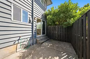 1807 NE Multnomah St, Portland, OR 97232 - Photo 28