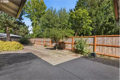 1715 SW Songbird St, McMinnville, OR 97128 - Photo 32