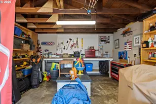 158 NE Garrecht St, Roseburg, OR 97470 - Photo 38