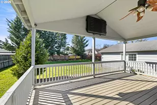 158 NE Garrecht St, Roseburg, OR 97470 - Photo 30