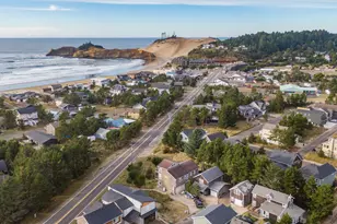 6140 Centerpointe Loop, Pacific City, OR 97135 - Photo 6
