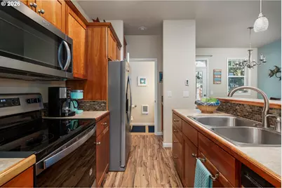 6140 Center Pointe Loop, Pacific City, OR 97135 - Photo 14