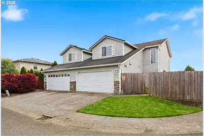 613 SW 13th St, Battle Ground, WA 98604 - Photo 2