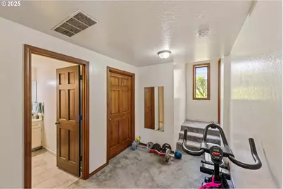 830 Signal Way, Coos Bay, OR 97420 - Photo 28