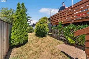 830 Signal Way, Coos Bay, OR 97420 - Photo 44