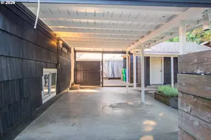 6204 NE Willow St, Portland, OR 97213 - Photo 34