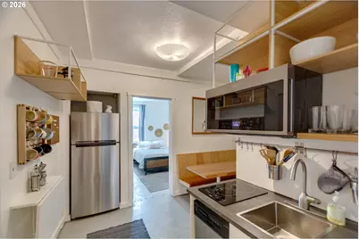 6204 NE Willow St, Portland, OR 97213 - Photo 38
