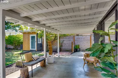 6204 NE Willow St, Portland, OR 97213 - Photo 48