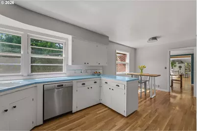 5615 SW Jefferson St, Portland, OR 97221 - Photo 12