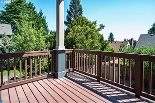 136 SE 71st Ave, Portland, OR 97215 - Photo 40