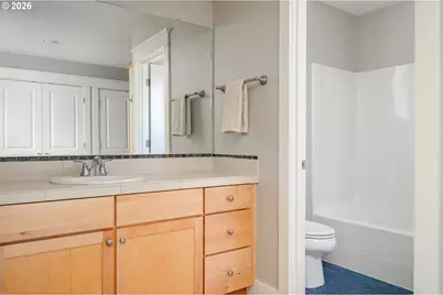 136 SE 71st Ave, Portland, OR 97215 - Photo 28