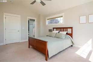 136 SE 71st Ave, Portland, OR 97215 - Photo 22