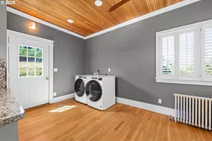 677 17th St, Astoria, OR 97103 - Photo 24