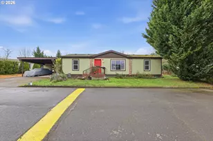 655 NE Burnett Rd, McMinnville, OR 97128 - Photo 1