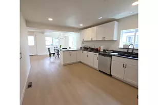 4245 SE 89th Ave, Portland, OR 97266 - Photo 8