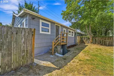 9103 NE Prescott St, Portland, OR 97220 - Photo 24