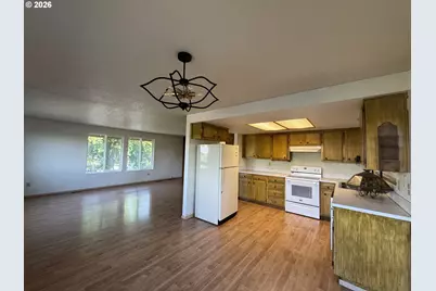 3320 SW Ladow Ave, Pendleton, OR 97801 - Photo 8