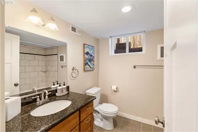 4643 NE 25th Ave, Portland, OR 97211 - Photo 32