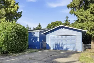 245 N Cedar St, Yamhill, OR 97148 - Photo 2