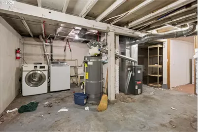 8521 SE Yamhill St, Portland, OR 97216 - Photo 26