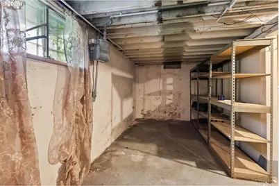 8521 SE Yamhill St, Portland, OR 97216 - Photo 28