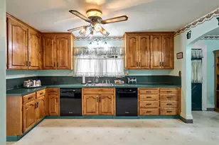 102 E 5th St, Molalla, OR 97038 - Photo 20