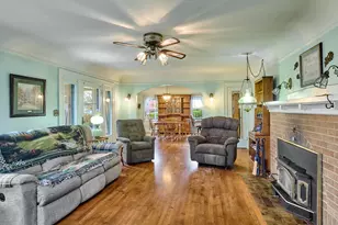 102 E 5th St, Molalla, OR 97038 - Photo 14