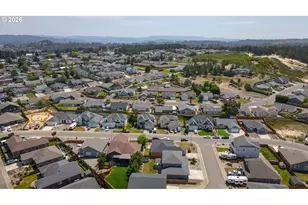 1857 Cabezon Ct, North Bend, OR 97459 - Photo 44