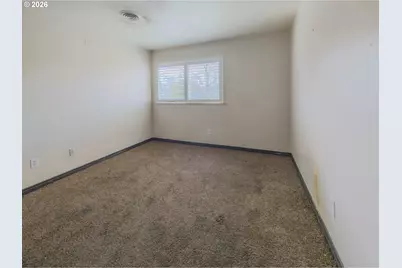 17610 NW Rolling Hill Ln, Beaverton, OR 97006 - Photo 12