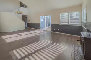 17610 NW Rolling Hill Ln, Beaverton, OR 97006 - Photo 4