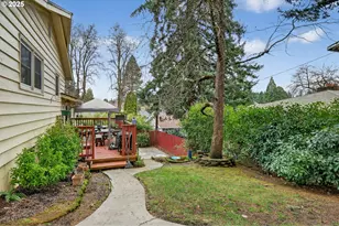 110 NE 130th Pl, Portland, OR 97230 - Photo 26