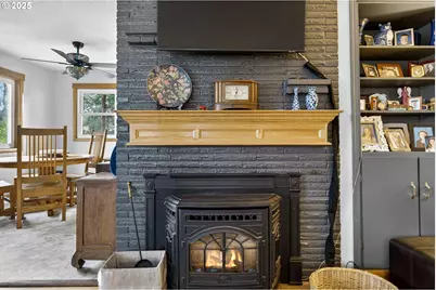 110 NE 130th Pl, Portland, OR 97230 - Photo 8