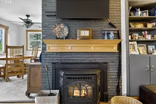 110 NE 130th Pl, Portland, OR 97230 - Photo 8