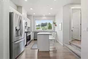 14200 SW Gold Coast Terrace, Portland, OR 97224 - Photo 12