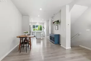 14200 SW Gold Coast Terrace, Portland, OR 97224 - Photo 8