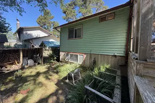 165 SE Rose St, Waldport, OR 97394 - Photo 6