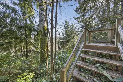 165 SE Rose St, Waldport, OR 97394 - Photo 38