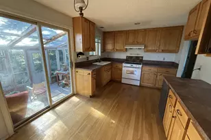 165 SE Rose St, Waldport, OR 97394 - Photo 10