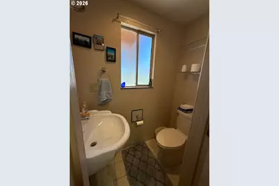 111 SE Cerrito Ct, Myrtle Creek, OR 97457 - Photo 10