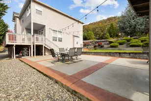 2744 NW Daysha Dr, Roseburg, OR 97471 - Photo 44