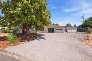 1995 Smithoak St, Eugene, OR 97404 - Photo 40