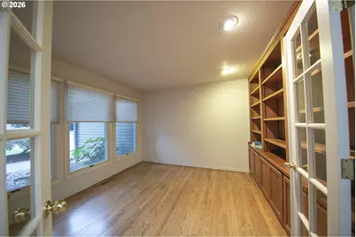 5698 Charles Cir, Lake Oswego, OR 97035 - Photo 4
