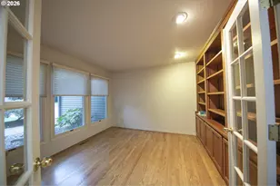 5698 Charles Cir, Lake Oswego, OR 97035 - Photo 4