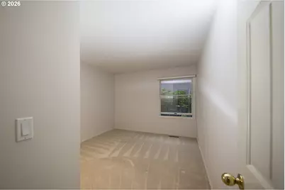 5698 Charles Cir, Lake Oswego, OR 97035 - Photo 26