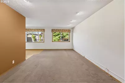 376 49th Loop, Springfield, OR 97478 - Photo 44