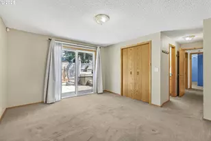 376 49th Loop, Springfield, OR 97478 - Photo 24